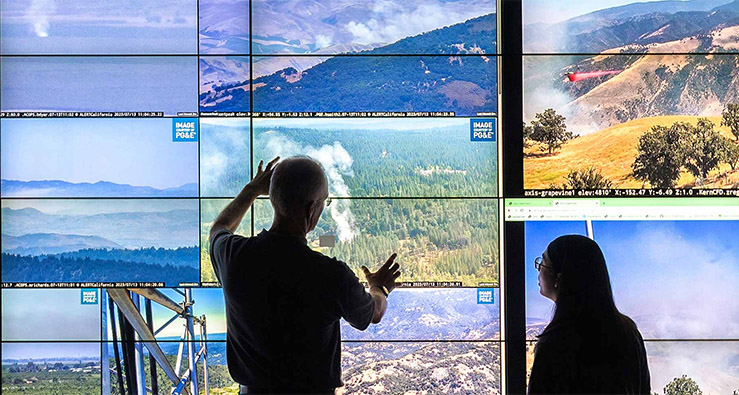 UCSD researcher - large touch screen